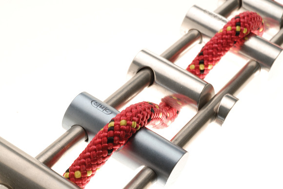 Brake Rack Closeup w Rope