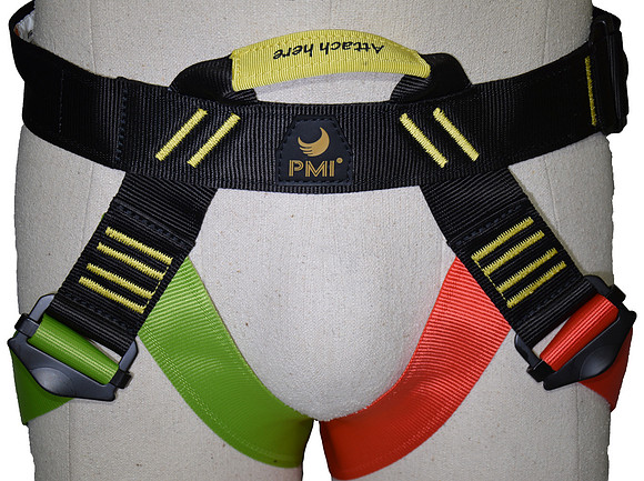 Spectrum-seat-harness-front
